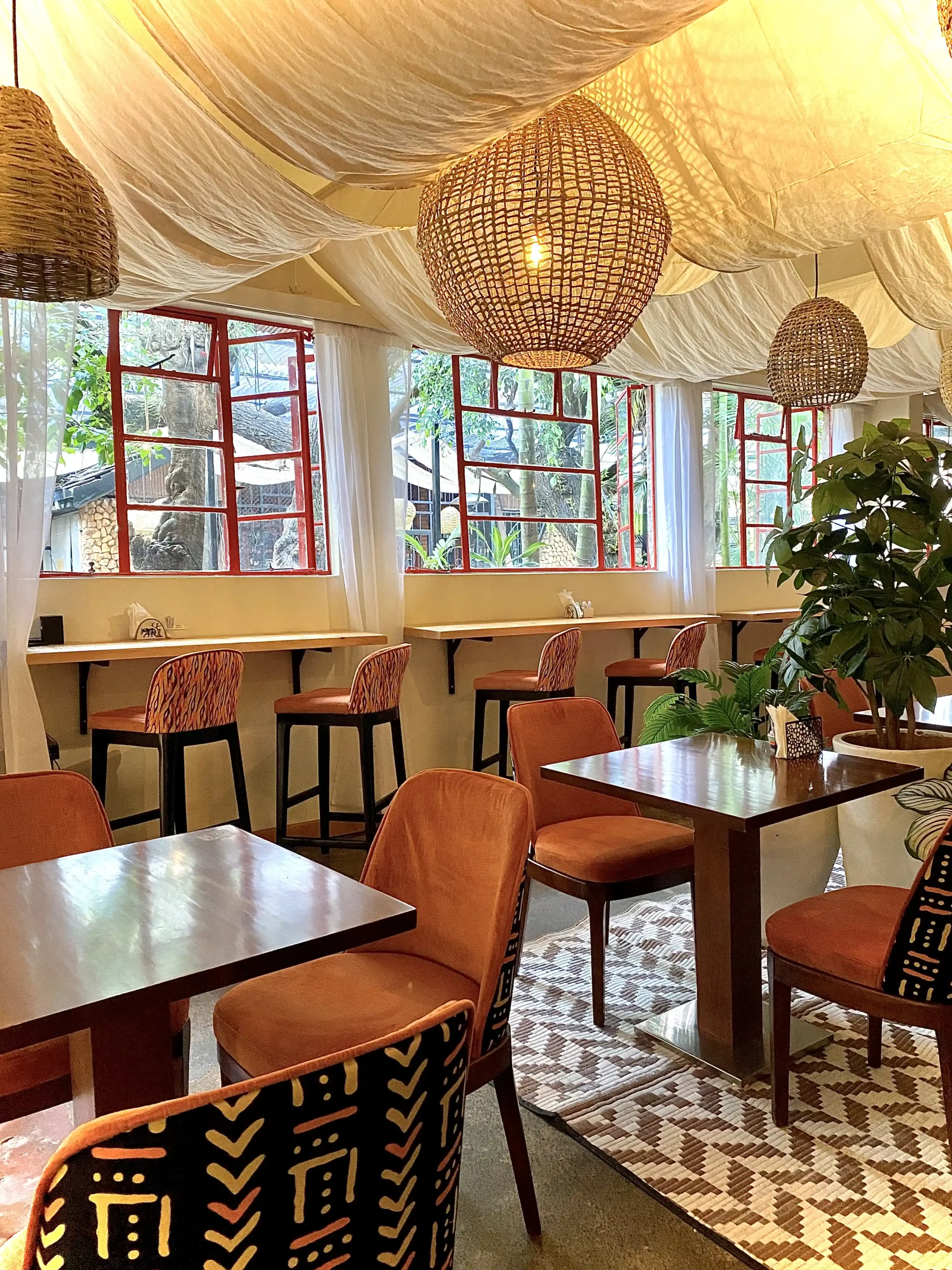 KO RESTAURANT PROJECT 2