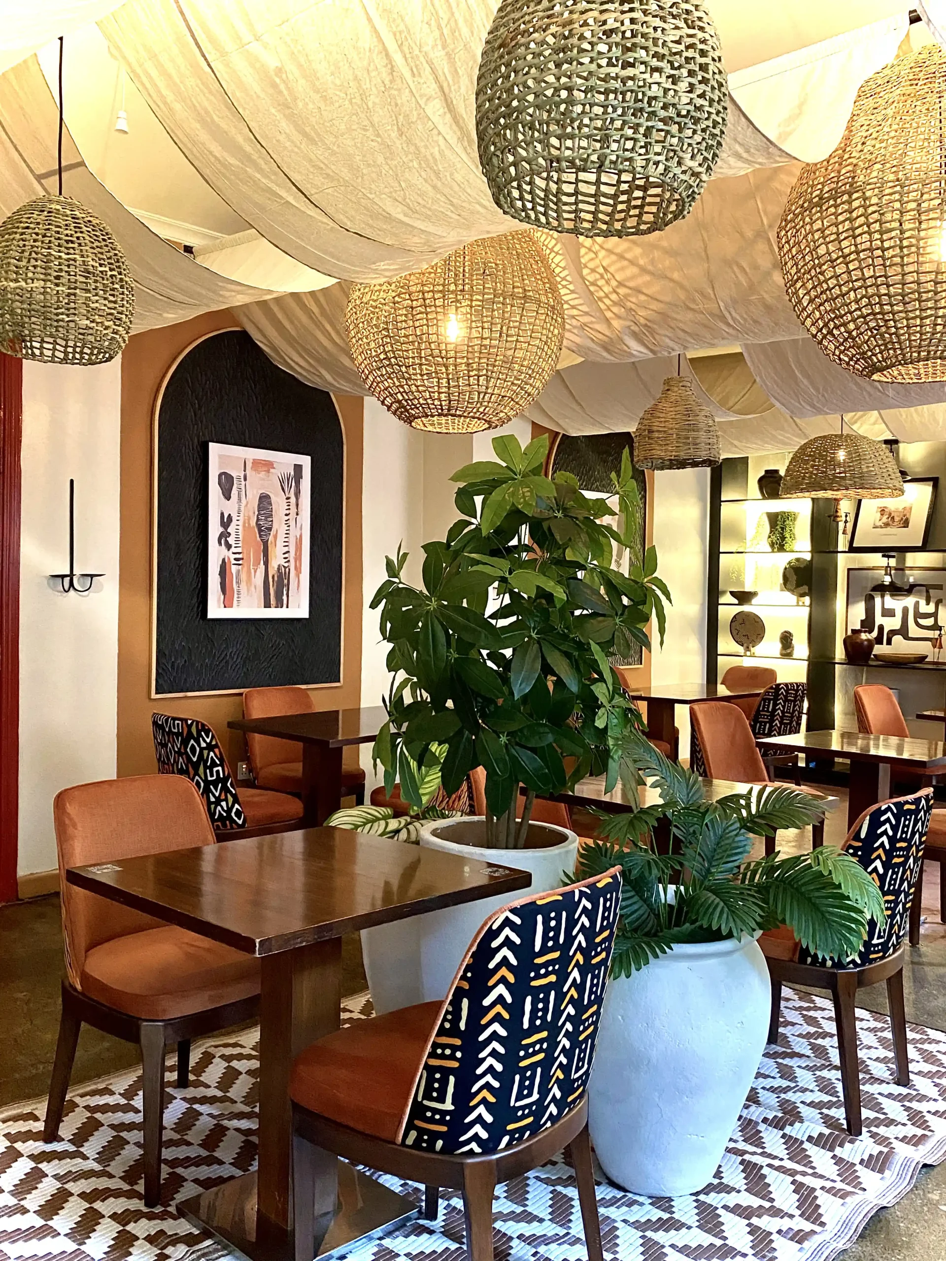 KO RESTAURANT PROJECT 4